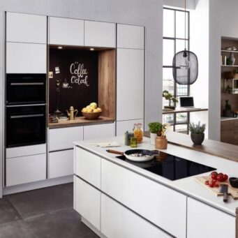 PKC-0024-Island kitchen cabinet in alpine white ultra matt-Parlun (1)