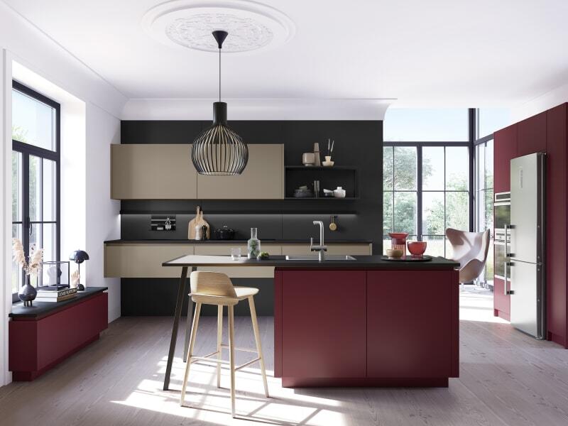 PKC-0098-Modern open kitchen cabinet in burgundy and natural umbra-Parlun (2)