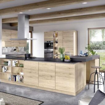 PKC-0114-Elegant and Warm U kitchen cabinet in oak -Parlun (1)