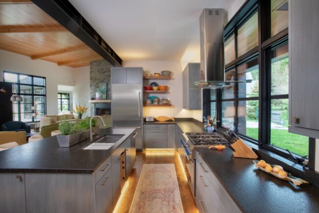 24+ Modern Open Shelves Kitchen Design Ideas & Tips (2025) - Parlun