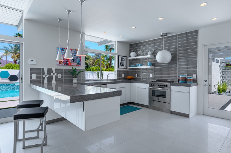 (2025) 50+ Grey and White Kitchen Design Ideas & Tips A Trendy Look with Granite Countertop and Grey Backsplash In Midcentury Kitchen